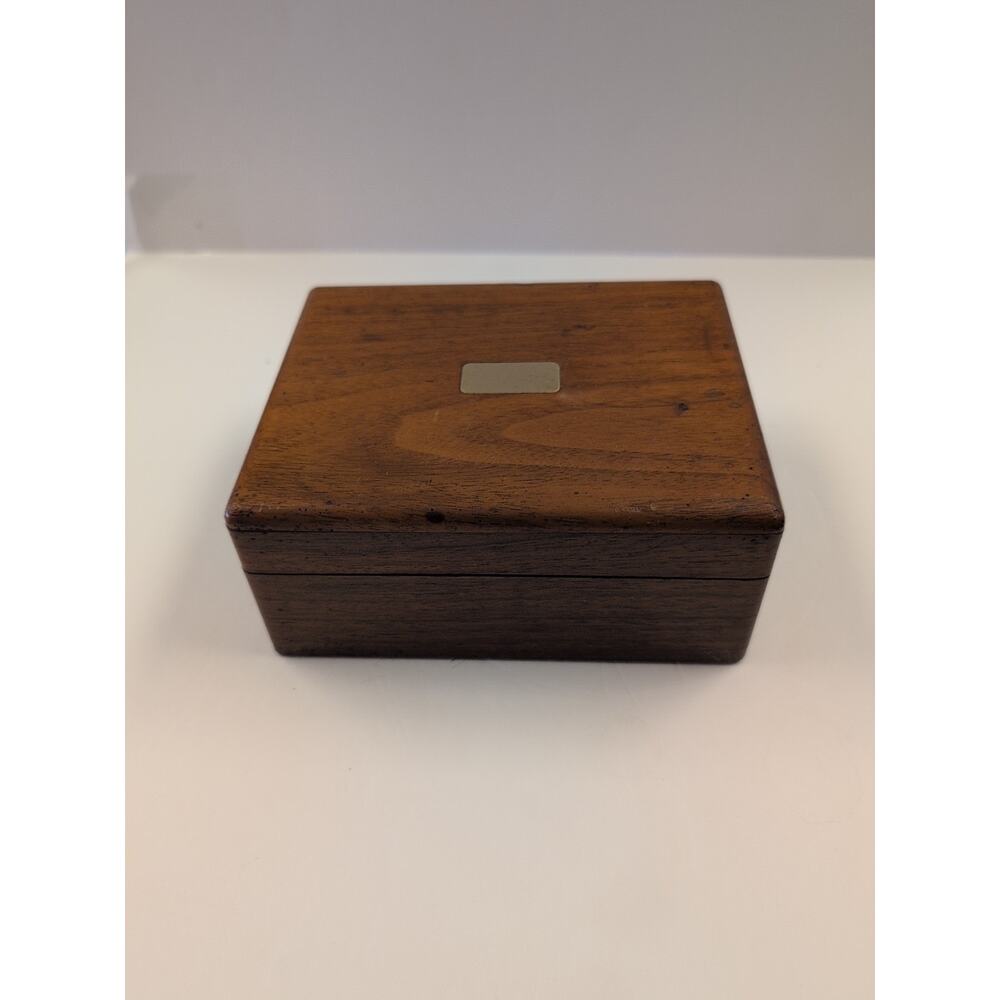 Vintage Decatur Indust. Deco Genuine Walnut Cigarette Humidor W/ Removable Divid